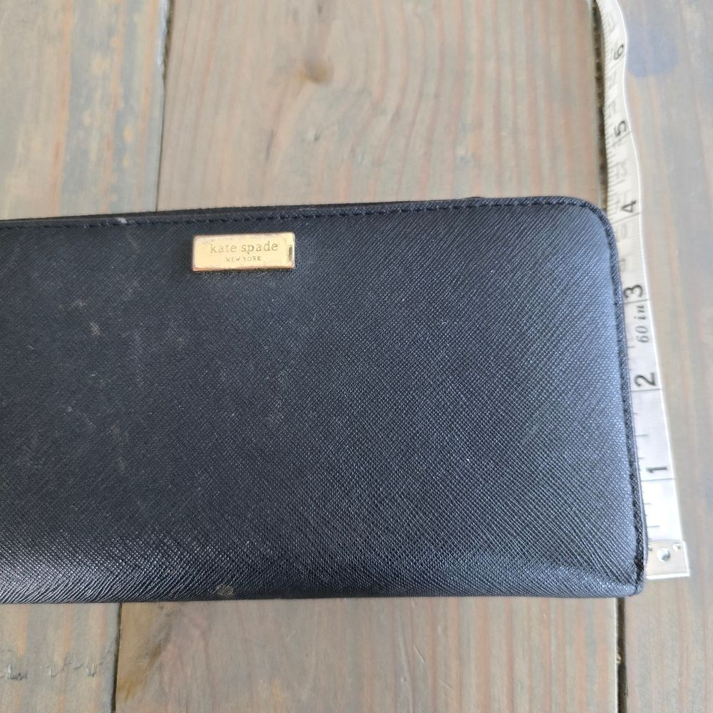 Kate Spade Wallet Zip Around Purse - Picture 10 of 10